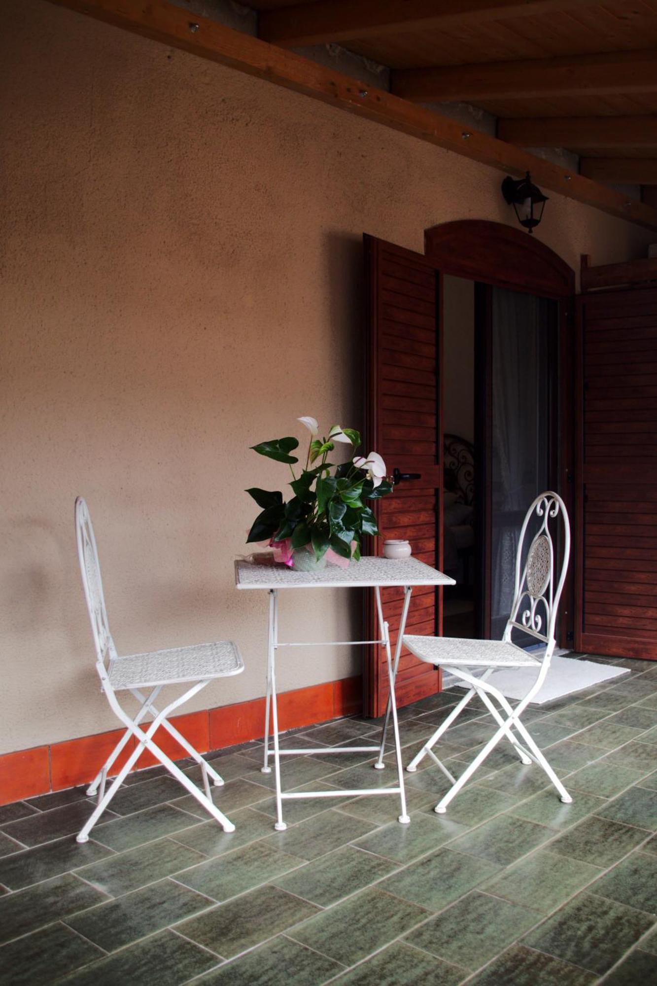 Bed and Breakfast Domuseo Куартуччу Экстерьер фото
